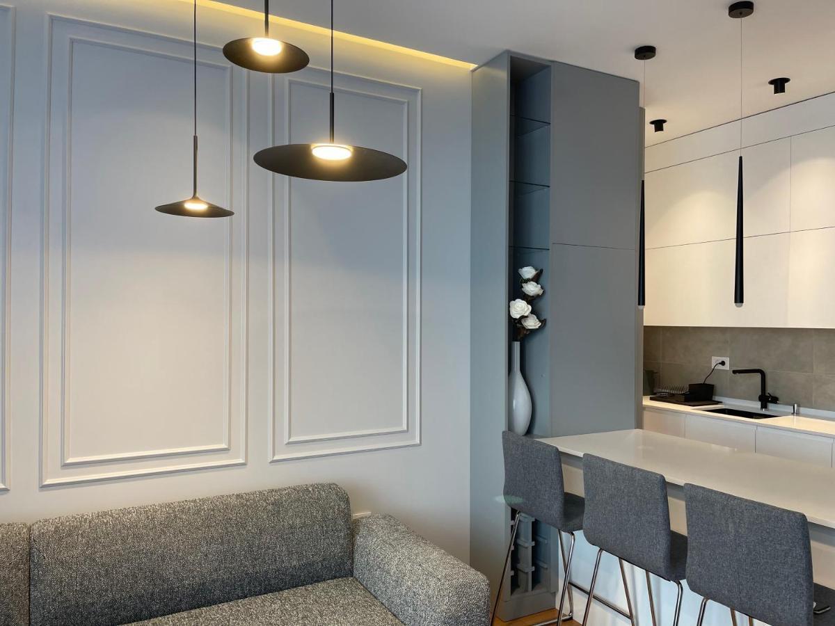 Pupin Palace Apartments Novi Sad Bagian luar foto