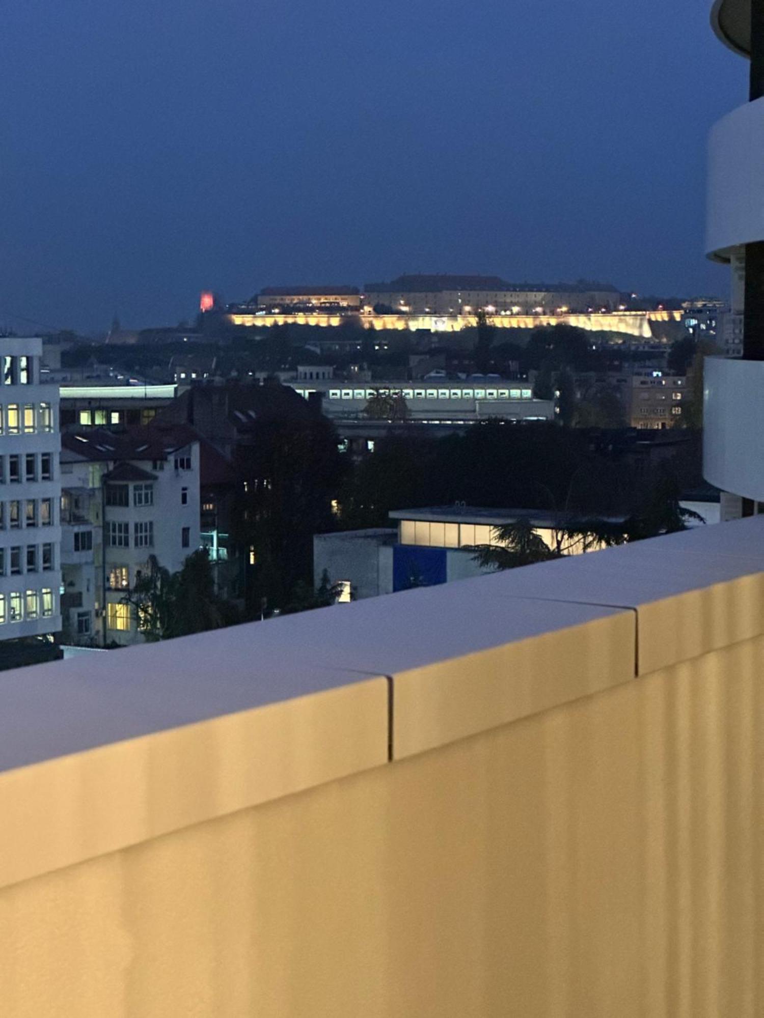 Pupin Palace Apartments Novi Sad Bagian luar foto