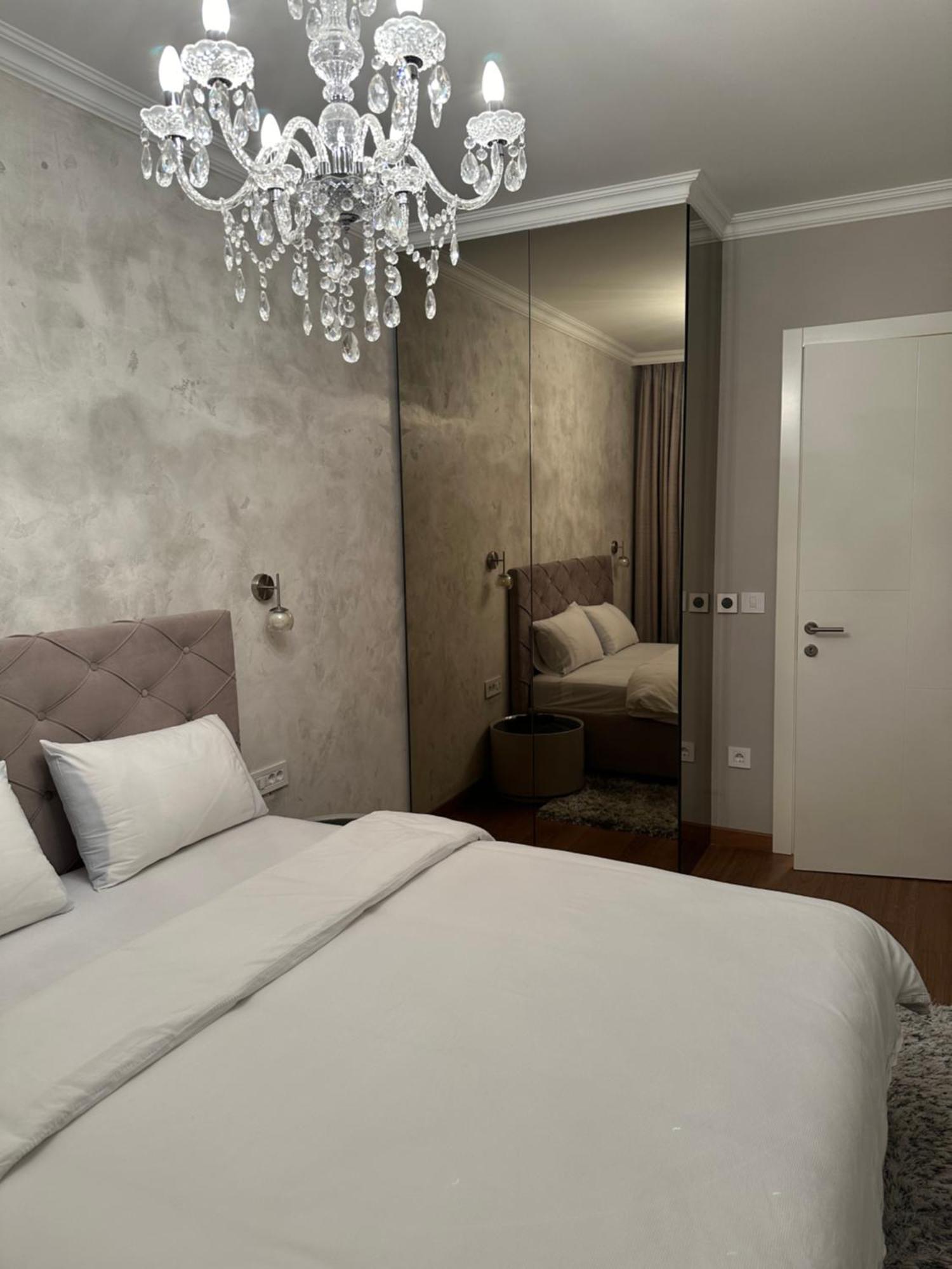 Pupin Palace Apartments Novi Sad Bagian luar foto
