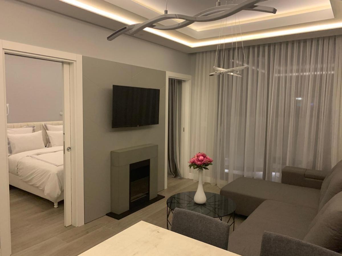 Pupin Palace Apartments Novi Sad Bagian luar foto